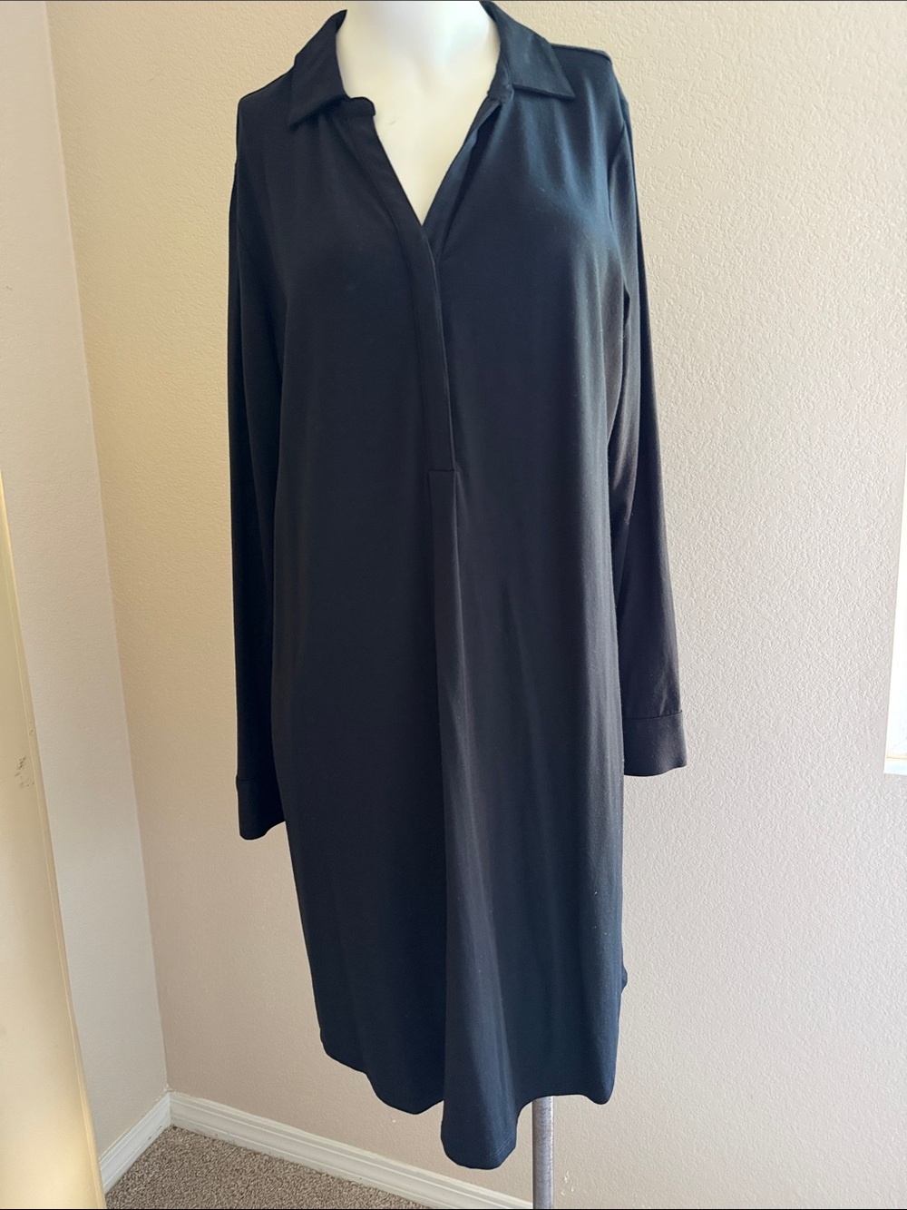 J. JILL | Black Stretch Jersey Knit Long Sleeve Shirt Tunic Dress